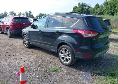 2013 Ford Escape Sel z USA, uszkodzony, nr VIN 1FMCU9H95DUD92377